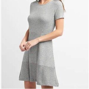 Gap Women’s Heather Gray Soft Spun Ribbed Fit & Flare Dress Size XL